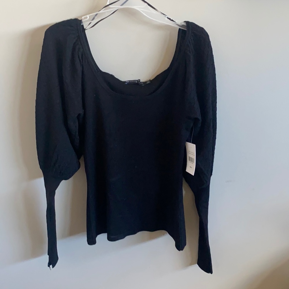 NWT Black Puff Sleeve Sweater 2x - read description
